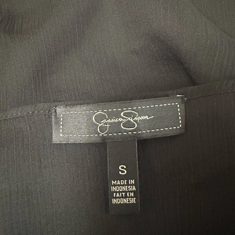 Jessica Simpson Black Sheer Ruffled Blouse - Picture 15 of 15